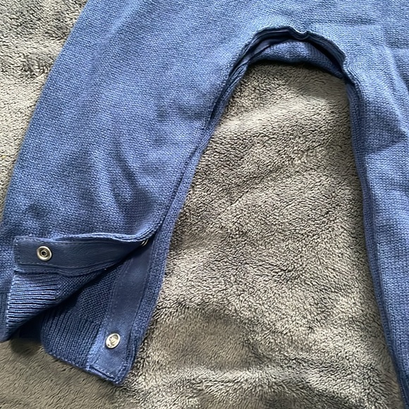 Baby GAP sweater romper - Picture 4 of 5